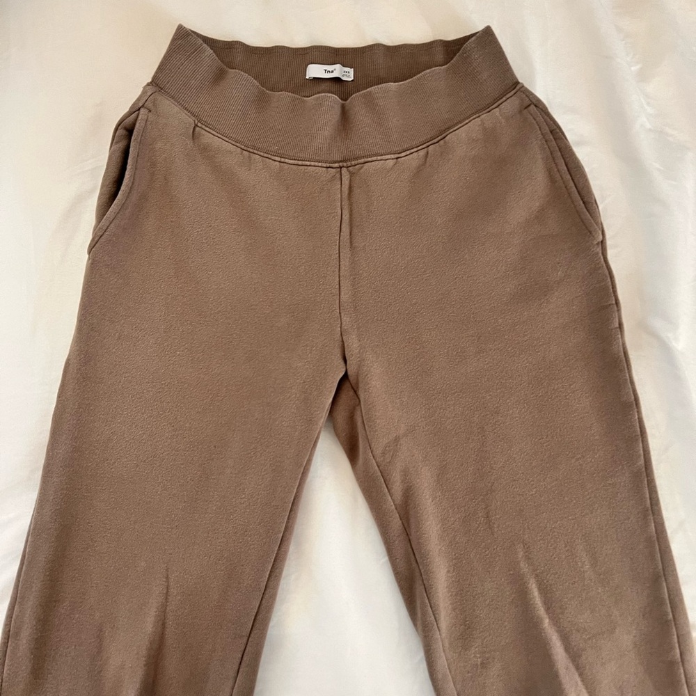 Aritzia TNA joggers XXS